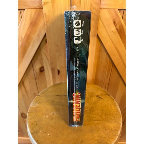 Pandemic Board Game Z-Man Games sealed - Picture 2 of 8